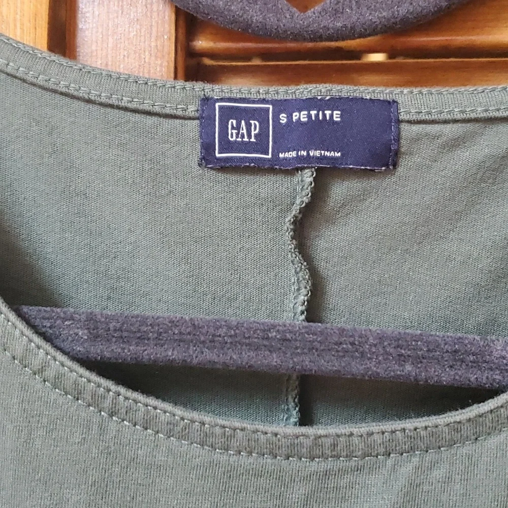 Gap petite t-shirt dress - Picture 2 of 4